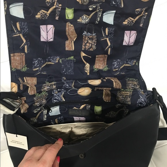 Nicole Miller black messenger bag - Picture 4 of 4